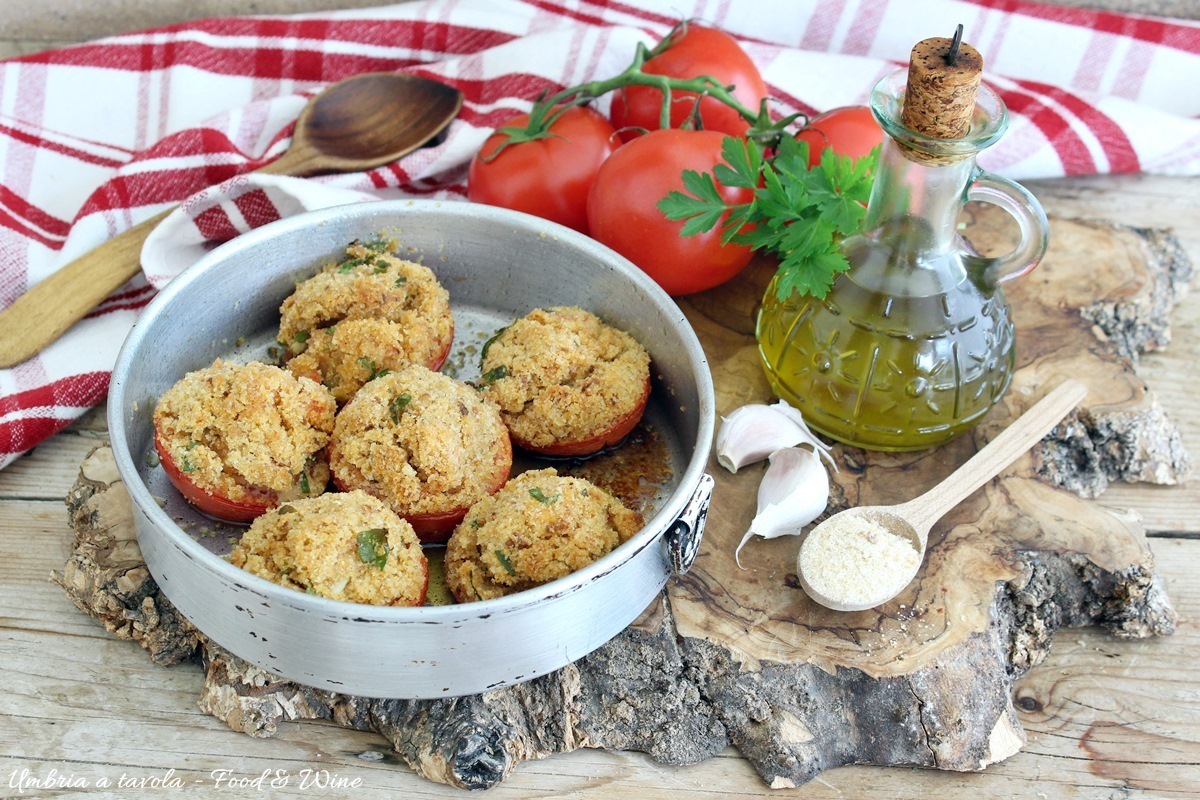 teglia di pomodori al pan grattato